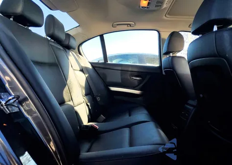 2006 BMW 325 I Automatic z USA, uszkodzony, nr VIN WBAVB17536NK38487